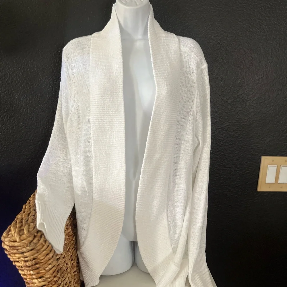 Lilly Pulitzer white Knit cardigan sweater - Picture 1 of 10